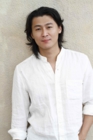 冲方丁写真.jpg